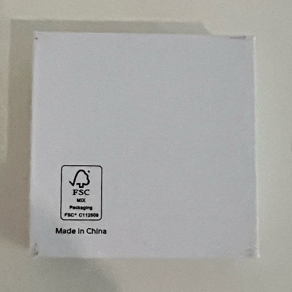 Pandora Charm Box - Picture 3 of 4